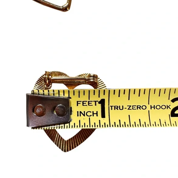 2 Brooch Pins Heart Eye Gold Tone Metal “I Heart U” 80s/90s - Picture 8 of 8